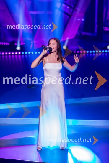  Veronika Strnad, pevkaSlovenska popevka 2022 je skladba Nove slike Mie Guček