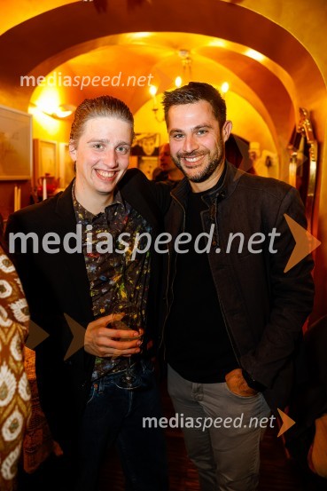  Timotej Novaković, igralec;  Tadej Pišek, igralecAmsterdam, premiera v Mini teatru