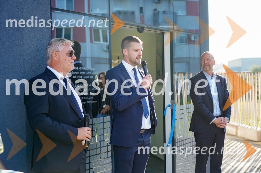  Milan Kuster, predsednik uprave Skupine Lunos;  Domen Gjuras, vodja PE Maribor, Lunos;  Andreas Lehmann, direktor Lunos GmbH BerlinLunos, otvoritev novega salona v Zagrebu