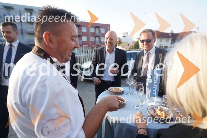  ... ;  Andreas Lehmann, direktor Lunos GmbH Berlin; dr. Samo Peter Medved,  podžupan, Mestna občina Maribor Lunos, otvoritev novega salona v Zagrebu