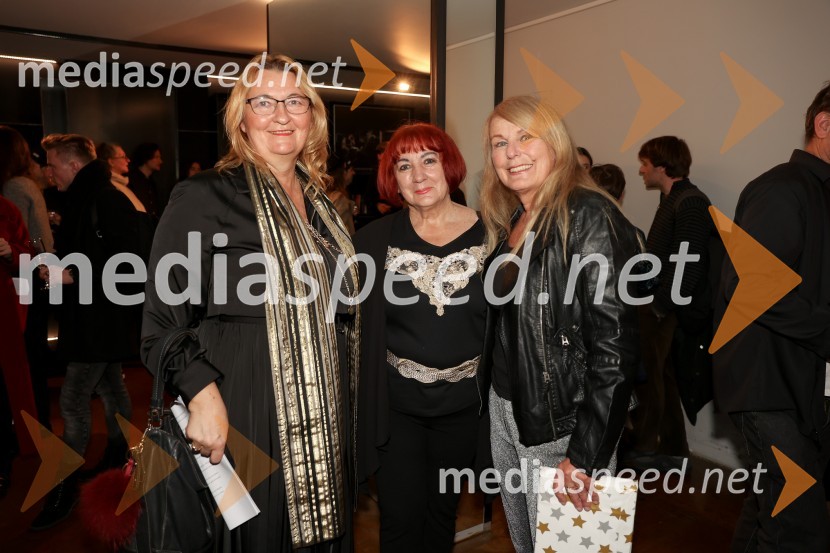  Karmen Knez Stanič, biologinja;  Vlasta Nussdorfer, svetovalka predsednika republike;  Zvezdana  Mlakar, igralkaŽene v testu, premiera