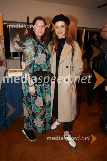  Teja Pelko, novinarka, Svet24;  Maja Keuc, pevka, AmayaŽene v testu, premiera