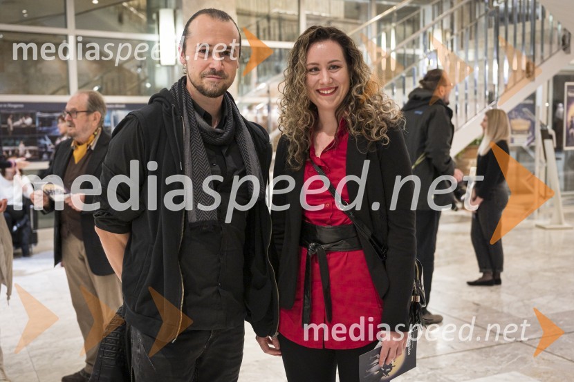  Andraž Lasič;  Eva Dolinšek, glasbenicaNeustrašne, premiera v SNG Nova Gorica