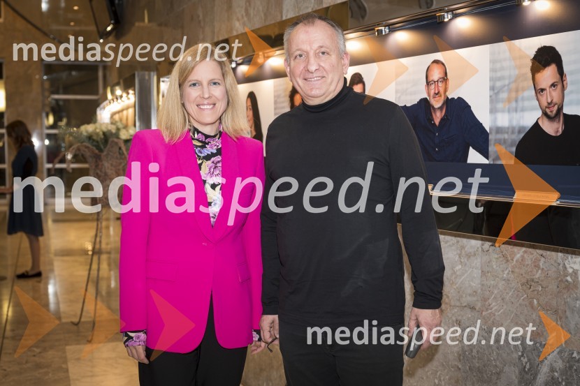  Metka Sulič, odnosi z javnostjo SNG Nova Gorica;  ... Neustrašne, premiera v SNG Nova Gorica