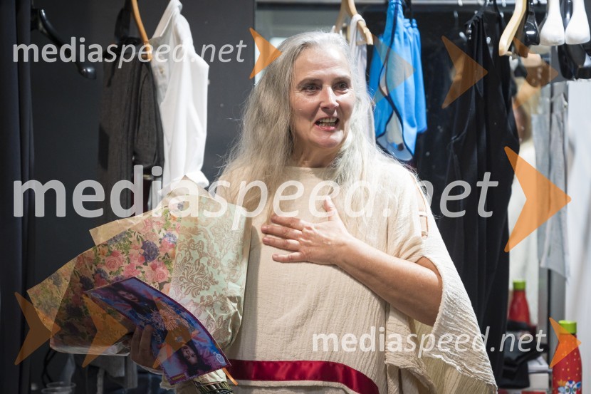  Dušanka Ristić, igralkaNeustrašne, premiera v SNG Nova Gorica