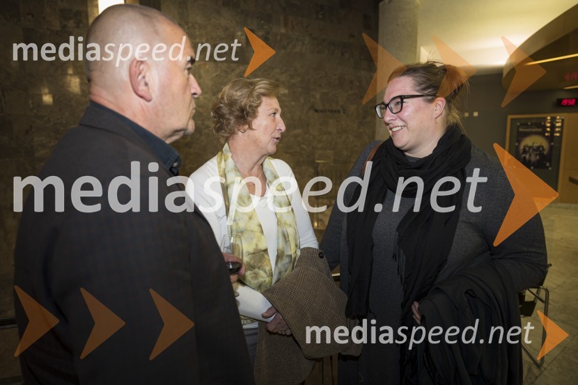  ... ;  ... ;  Ana Facchini, igralkaNeustrašne, premiera v SNG Nova Gorica