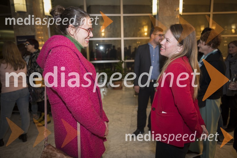  ... ;  Mateja Kokol, režiserkaNeustrašne, premiera v SNG Nova Gorica