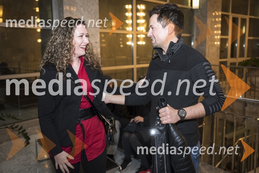  Eva Dolinšek, glasbenica;  Andrej Zalesjak, igralecNeustrašne, premiera v SNG Nova Gorica