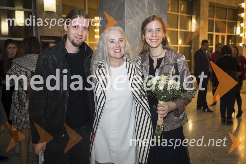  ... ;  Dušanka Ristić, igralka;  ... Neustrašne, premiera v SNG Nova Gorica