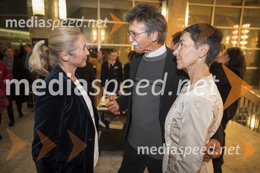  Helena Peršuh, igralka;  Jožko  Čuk, nekdanji direktor GZS, nekdanji direktor SNG Nova Gorica;  Jasna Čuk Rupnik, zdravnicaNeustrašne, premiera v SNG Nova Gorica