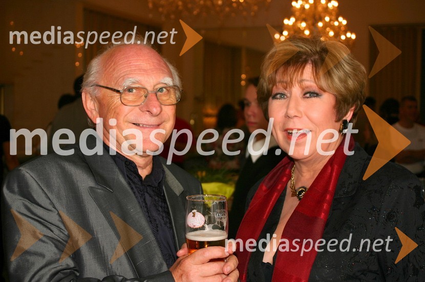 Festival narečne popevke 2004