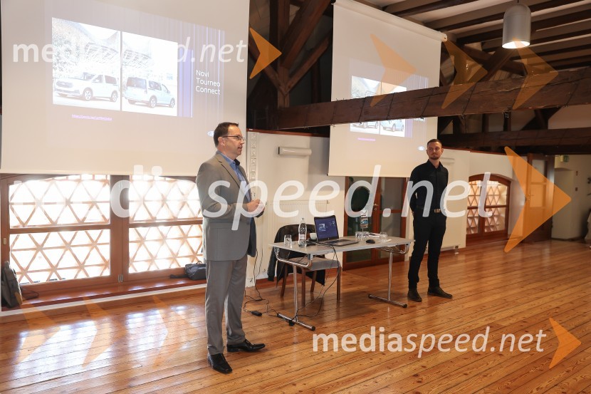  Tomaž Oblak, vodja prodaje, Summit motors Ljubljana;  ... Novi Ford Tourneo Connect, predstavitev