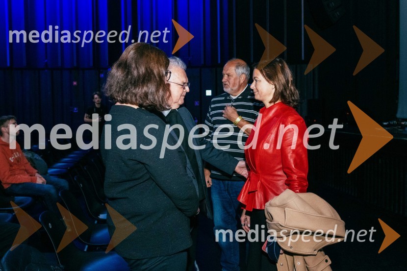  Mateja Rihter;  Jože Kopeinig, rektor doma prosvete v Tinjah;  ... ;  Tanja Fajon, podpredsednica vlade in ministrica za zunanje zadeve(T)ROHNENJE, premiera filma v Kino Šiška