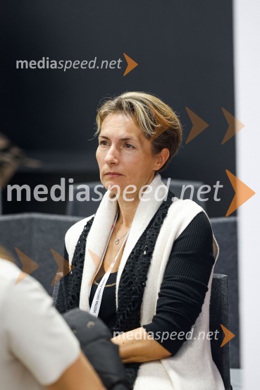  Ines Šmon, MOKSOS Proteus - odprtje informacijskega centra za varstvo človeške ribice, Kranj