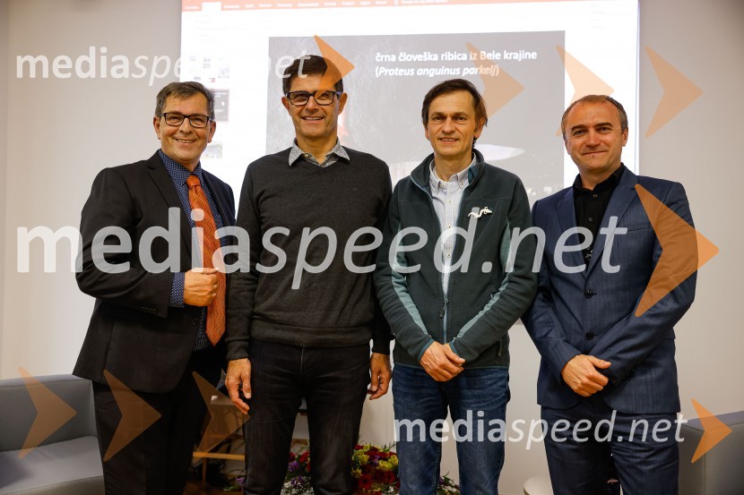  Janez Dolinar, radijski voditelj ;  Matjaž Rakovec, župan Mestne občine Kranj;  Gregor Aljančič, Jamski laboratorij Tular;  Klemen Malovrh, direktor, Zavod za turizem KranjSOS Proteus - odprtje informacijskega centra za varstvo človeške ribice, Kranj