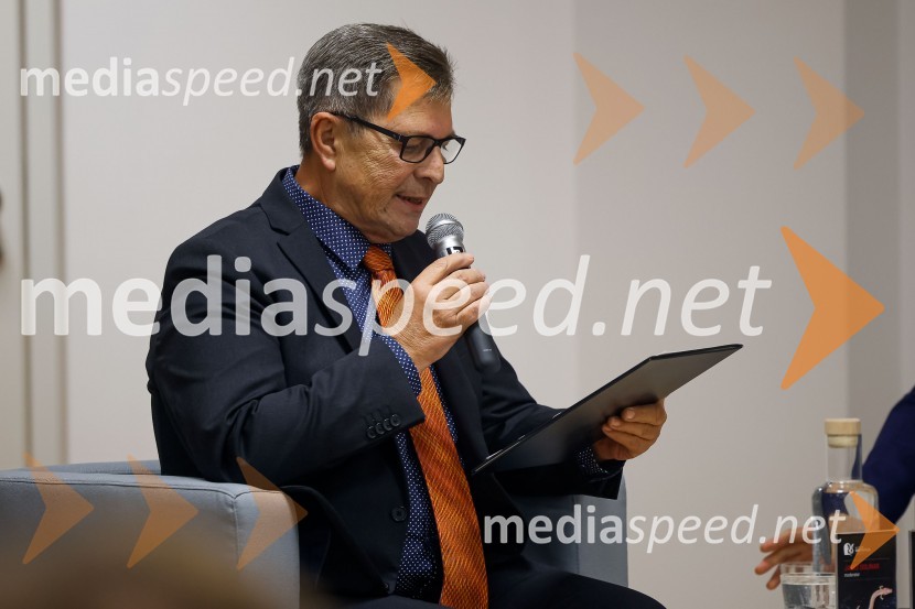  Janez Dolinar, radijski voditelj SOS Proteus - odprtje informacijskega centra za varstvo človeške ribice, Kranj