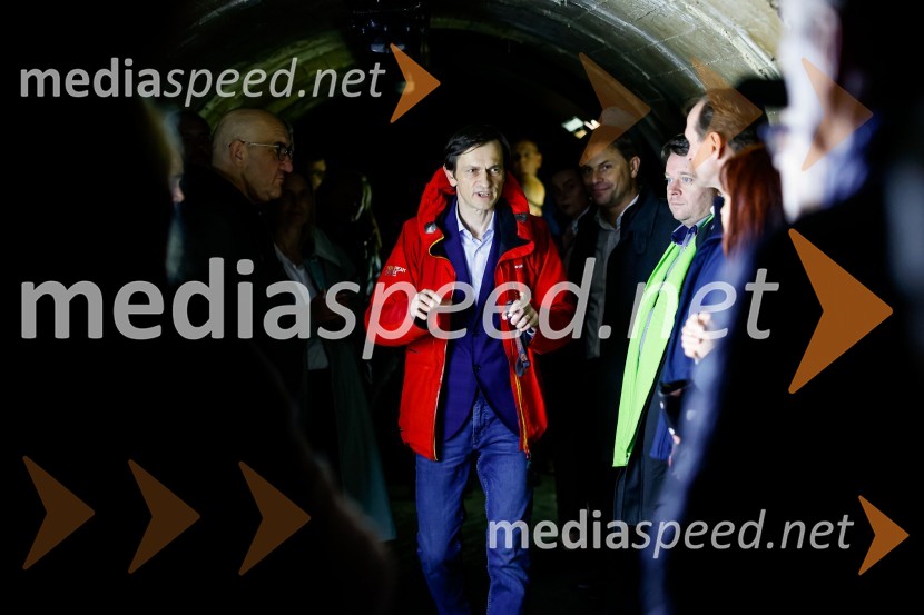  Gregor Aljančič, Jamski laboratorij TularSOS Proteus - odprtje informacijskega centra za varstvo človeške ribice, Kranj