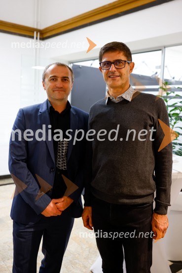  Klemen Malovrh, direktor, Zavod za turizem Kranj;  Matjaž Rakovec, župan Mestne občine KranjSOS Proteus - odprtje informacijskega centra za varstvo človeške ribice, Kranj