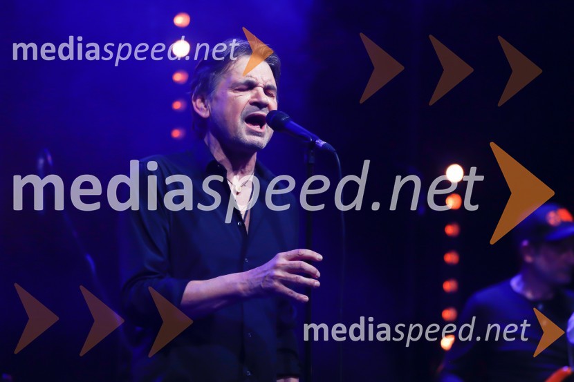  Marko Vuksanović, pevec, skupina AvtomobiliAvtomobili, koncert ob 40-letnici