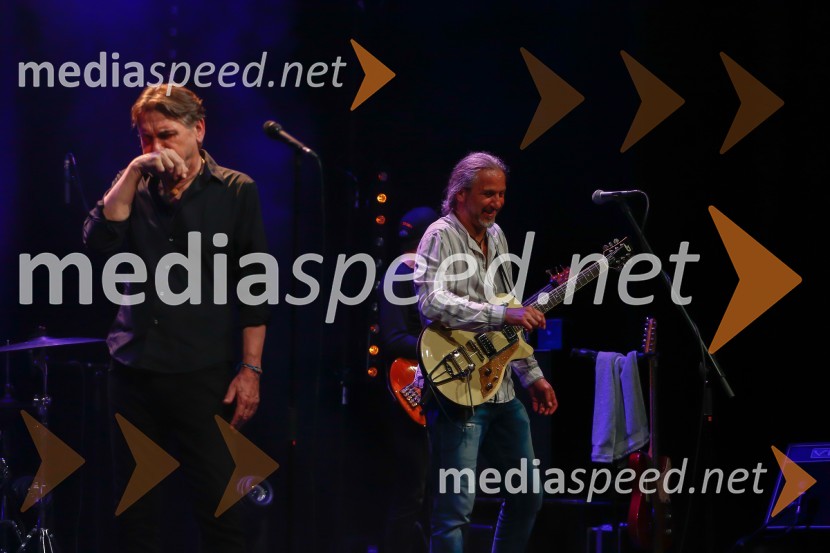  Marko Vuksanović, pevec, skupina Avtomobili;  Boštjan Andrejc – Bushy , kitara, skupina AvtomobiliAvtomobili, koncert ob 40-letnici