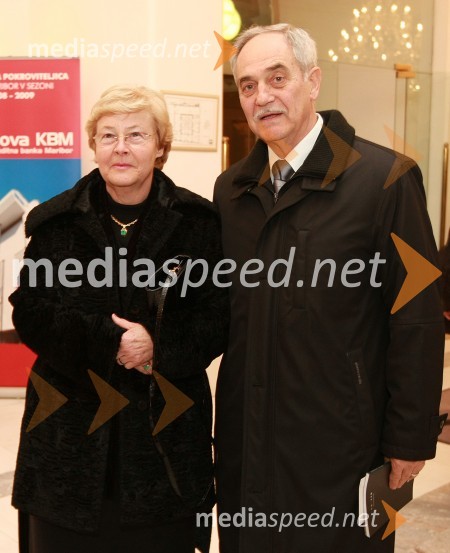 Rudi Moge, nekdanji poslanec DZ in njegova soproga Alojzija Moge-Čas, odvetnicaZlatorog, premiera opere