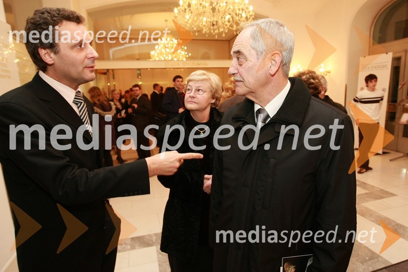 Danilo Rošker, direktor SNG Maribor, Rudi Moge, nekdanji poslanec DZ in njegova soproga Alojzija Moge-Čas, odvetnicaZlatorog, premiera opere
