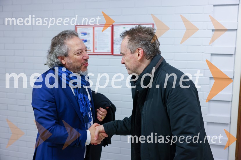  George Pehlivanian, dirigent;  Jonathan Nott, dirigentOrkester Romanske Švice na odru Cankarjevega doma