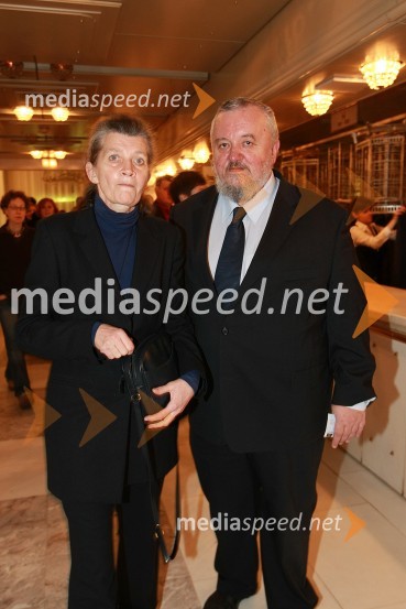 Stane Granda, zgodovinar ter predsednik programskega sveta RTV Slovenija in njegova žena Jelka MelicZlatorog, premiera opere