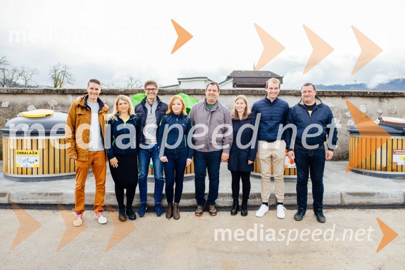  Janez Černe, podžupan Mestne občine Kranj;  ... ;  Matjaž Rakovec, župan Mestne občine Kranj;  Simona Bergant, vodja sektorja Odpadki, Komunala Kranj;  Primož Bavdek, predsednik sveta KS Besnica;  ... ;  ... ;  ... Odprtje novih podzemnih zbiralnic, Mestna občina Kranj