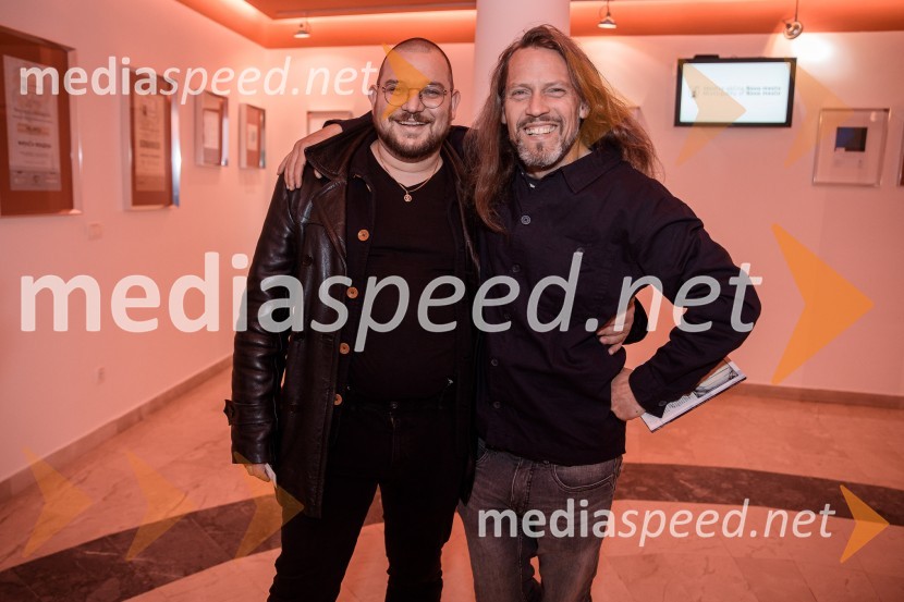  ... ;  Borut Peterlin, fotografNevidna ženska, premiera