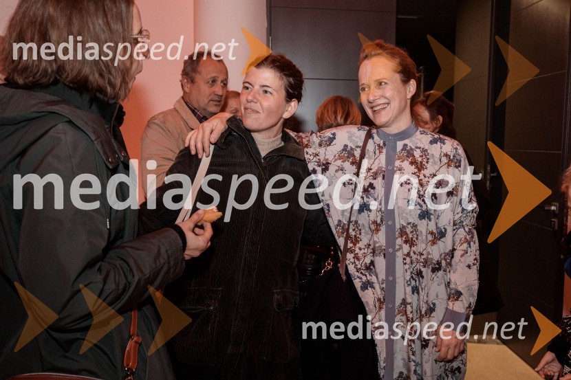  ... ;  Katja Povše, igralkaNevidna ženska, premiera