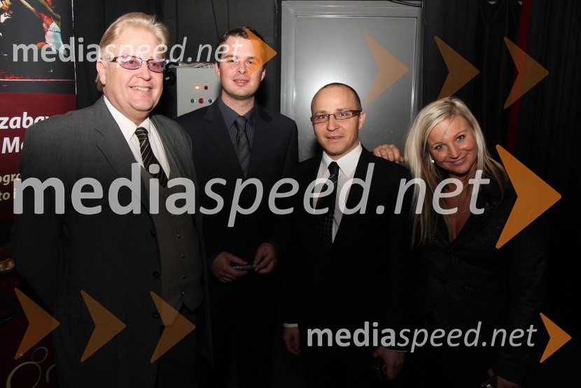 Vinko Šimek, humorist, Ahac Pinter, direktor trženja in prodaje Hit Šentilj d.d, Gregor Jeza, predsednik uprave Hit Šentilj d.d. in Nika Marolt, organizatorka zabavnega programa v igralniško-zabaviščnem centru MondTereza Kesovija, koncert v Mondu