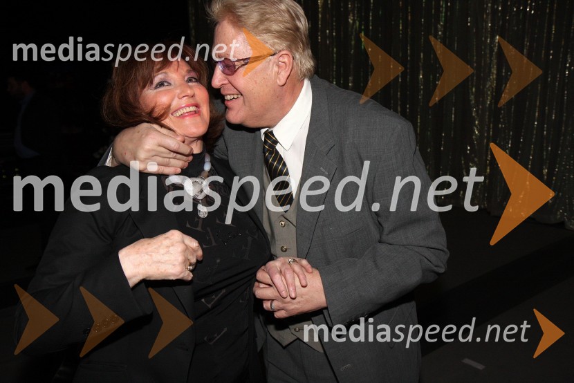 Tereza Kesovija, hrvaška pevka in Vinko Šimek, humoristTereza Kesovija, koncert v Mondu