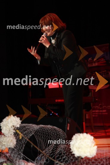 Tereza Kesovija, hrvaška pevkaTereza Kesovija, koncert v Mondu