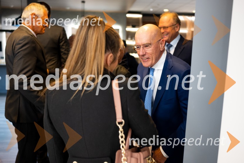 Srečanje državnega sekretarja Štucina s člani Slovenskega konzularnega zbora