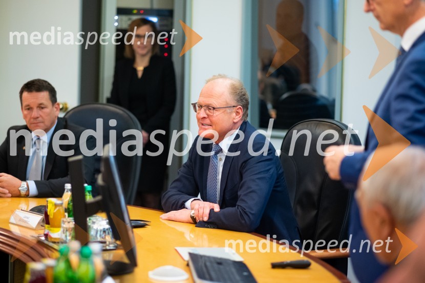  Janez  Škrabec, direktor Riko d.o.o.Srečanje državnega sekretarja Štucina s člani Slovenskega konzularnega zbora