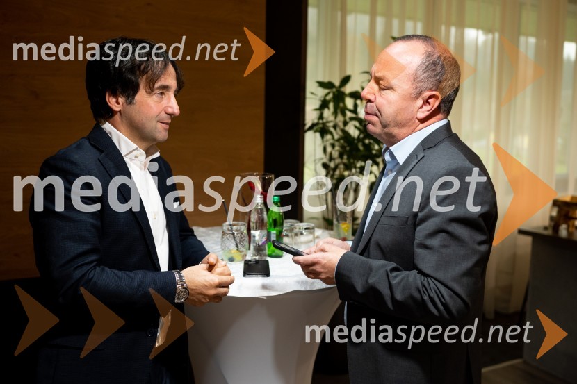  Tomaž Kavčič, kuharski mojster, Pri Lojzetu, Zemono, podpredsednik BASS;  Boštjan Pečnik, izvršni podpredsednik, Gorenje d.o.oSrečanje državnega sekretarja Štucina s člani Slovenskega konzularnega zbora