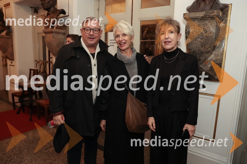  Robert Waltl, direktor, Mini teater;  Sanja Jurca Avcı;  Vesna Jurca Tadel, ravnateljice SNG Drama LjubljanaOjdip, gostujoča drama v SNG drama Ljubljana