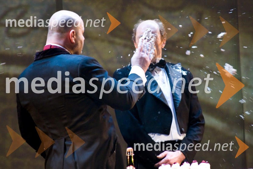 Jernej Šugman in Janez Škof, povezovalca prireditvePodelitev Prešernovih nagrad 2009