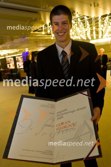 Goran Vojnović, pisatelj in prejemnik Nagrade Prešernovega sklada 2009Podelitev Prešernovih nagrad 2009