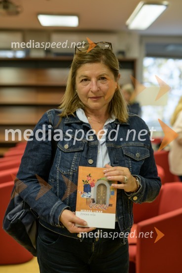  Mirana Likar Bajželj, pisateljicaPredstavitev novo izdanih knjig založbe Goga, novinarska konferenca