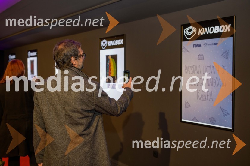  Slobodan Maksimović, režiserPremiera prvega slovenskega  božičnega filma KAPA  v Mariboxu