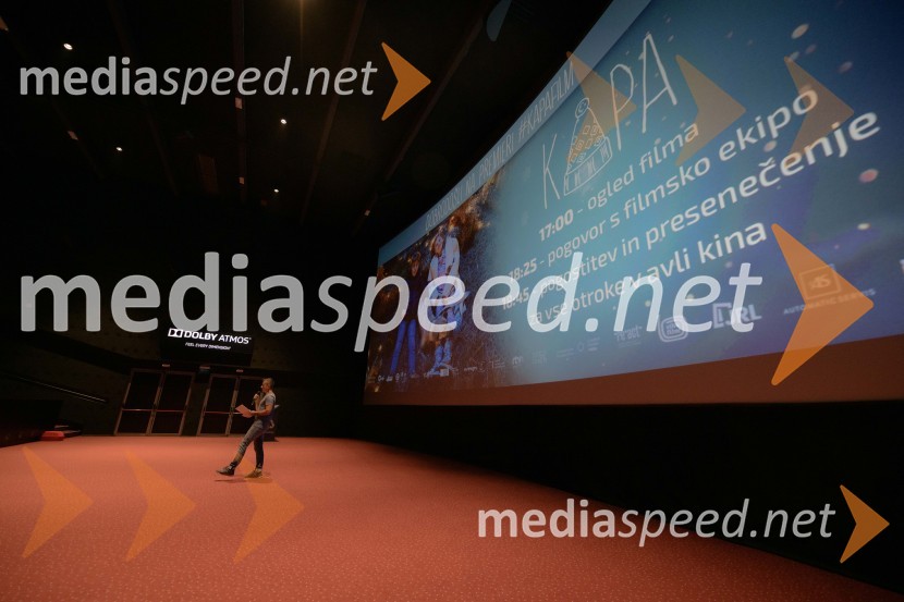  Damijan Vinter, voditeljPremiera prvega slovenskega  božičnega filma KAPA  v Mariboxu