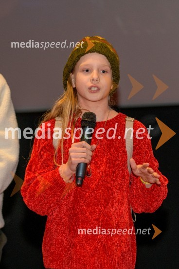  Kaja Podrebersek, igralkaPremiera prvega slovenskega  božičnega filma KAPA  v Mariboxu