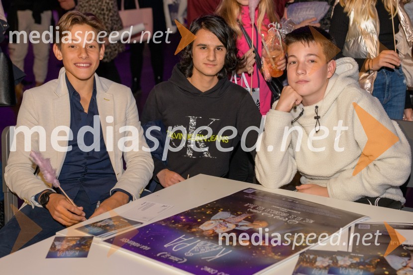  Tilen Kolbe, igralec;  ... ;  Emil Kulović, igralecPremiera prvega slovenskega  božičnega filma KAPA  v Mariboxu