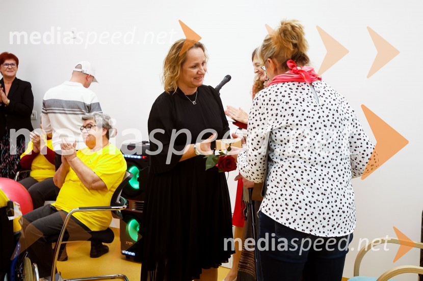  Nadja Gantar, direktorica, Dom upokojencev Kranj;  ... Odprtje dnevno varstvenega centra na Planini