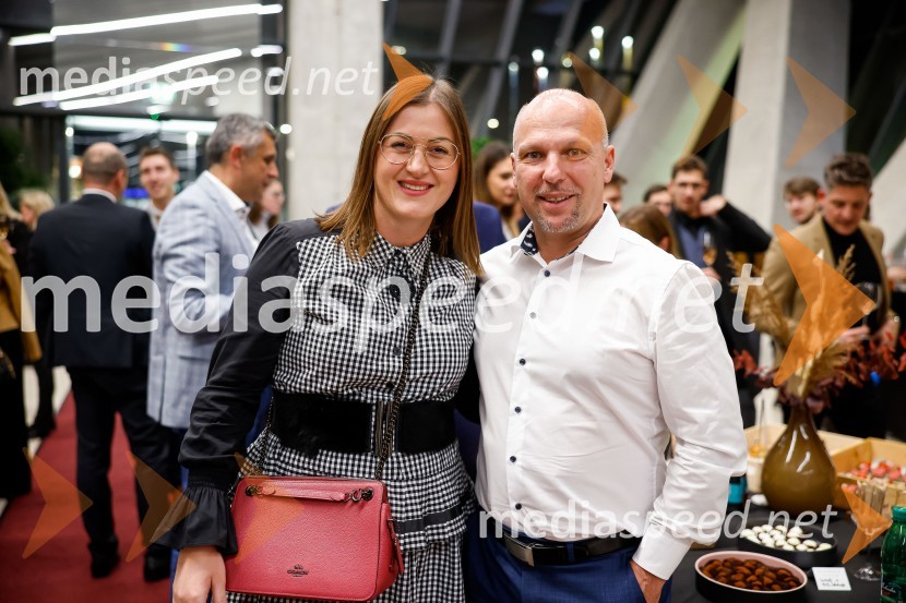  Maja Košir, Bonvivent, organizacija dogodkov;  Aleš Avbreht, direktor, Avbreht, Zajc in partnerji odvetniška družba o.p., d.o.o.Poslovna liderka in poslovni lider 2023