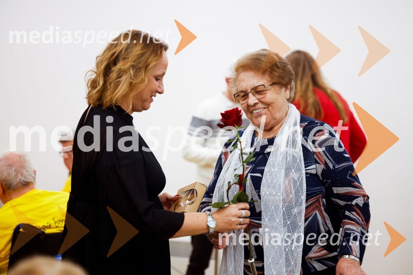  Nadja Gantar, direktorica, Dom upokojencev Kranj;  ... Odprtje dnevno varstvenega centra na Planini