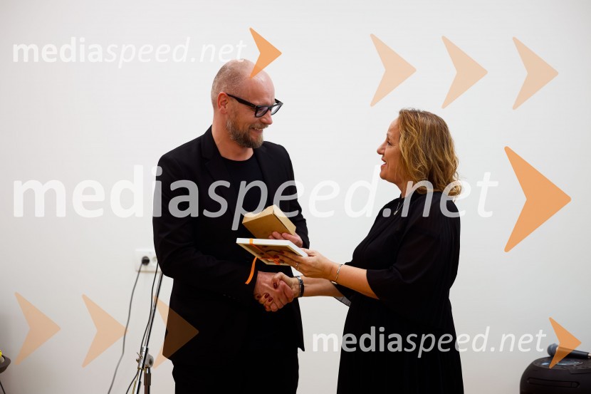  Primož Siter, glasbenik, radijski urednik, aktivist, politik;  Nadja Gantar, direktorica, Dom upokojencev KranjOdprtje dnevno varstvenega centra na Planini