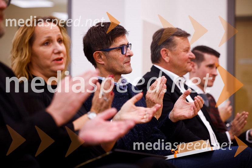  Nadja Gantar, direktorica, Dom upokojencev Kranj;  Matjaž Rakovec, župan Mestne občine Kranj; dr. Aleksander Jevšek, minister za razvoj in EU kohezijsko politikoOdprtje dnevno varstvenega centra na Planini